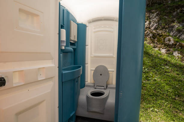 Best High-end porta potty rental  in Gibson, AR